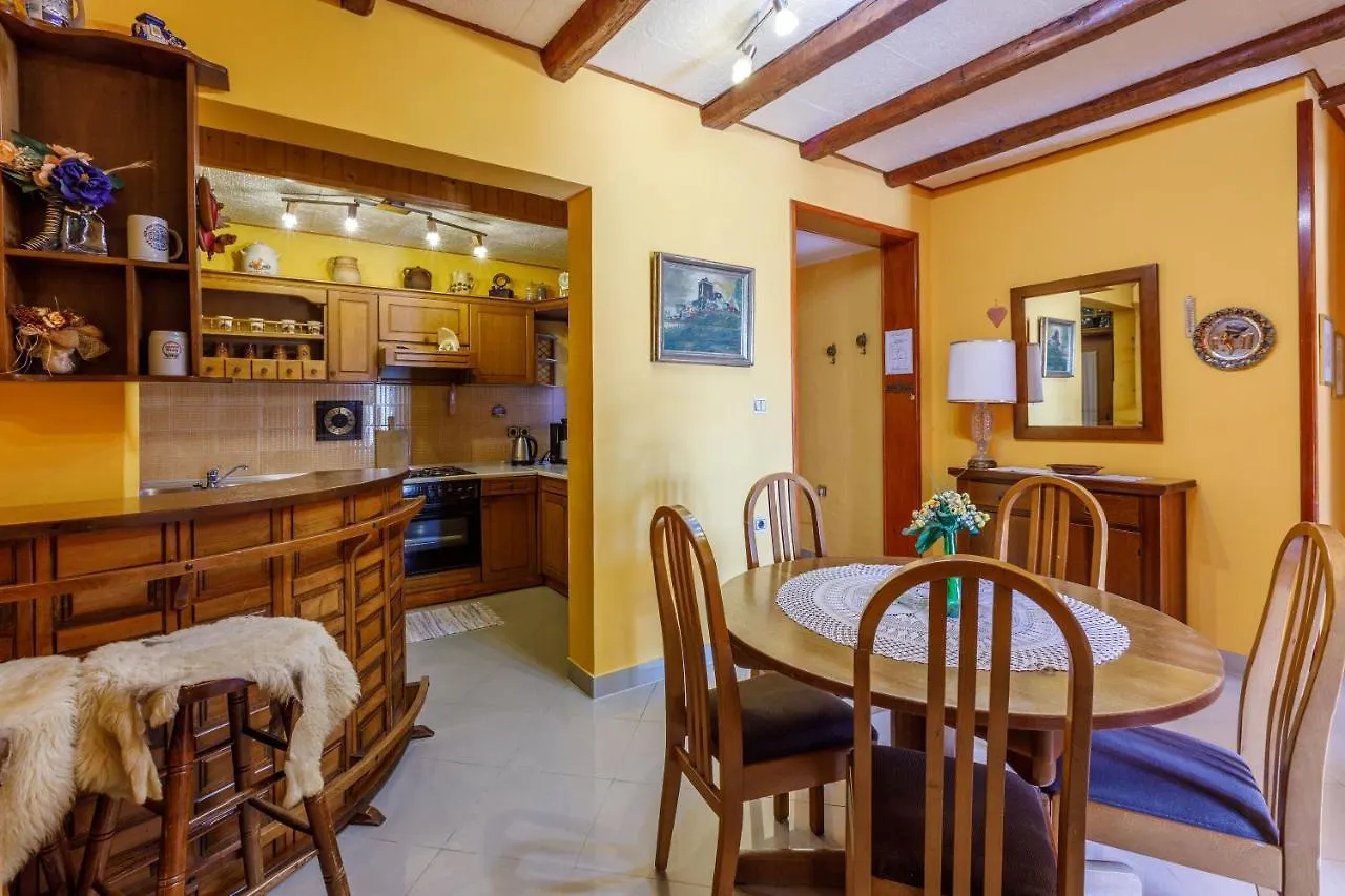 Apartments Senka Dramalj 0*,  Croatia